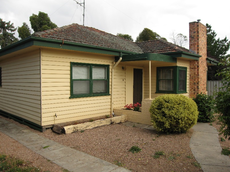 Close to University Picture