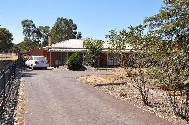 IDEAL FOR FUTURE DEVELOPMENT Picture 1