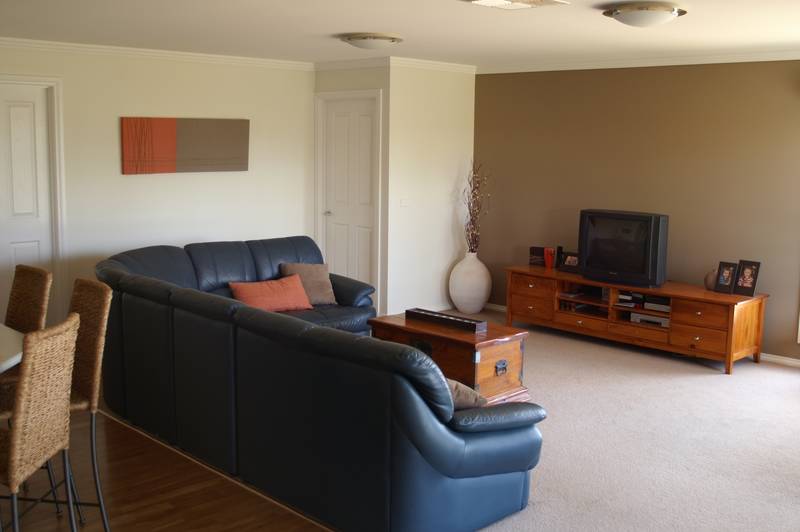 DETAIL, DESIGN AND ABSOLUTELY DELIGHTFUL... Picture