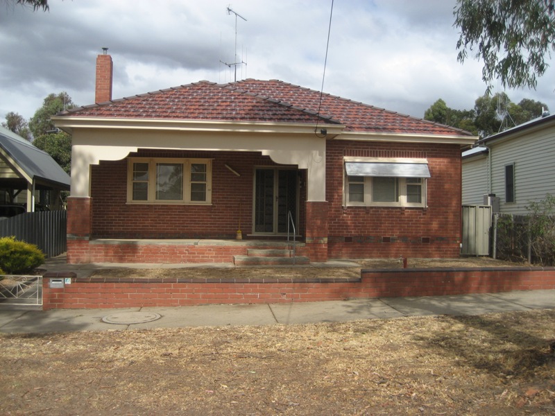 Fantastic Location Picture 1