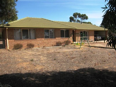 SPACE AND SECLUSION Picture