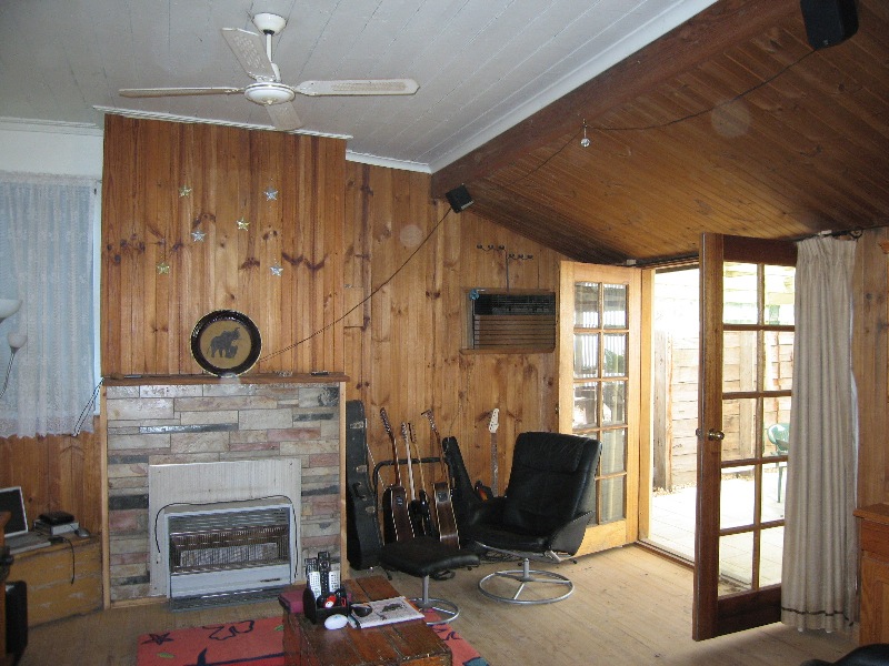Delightful Miners Cottage Picture