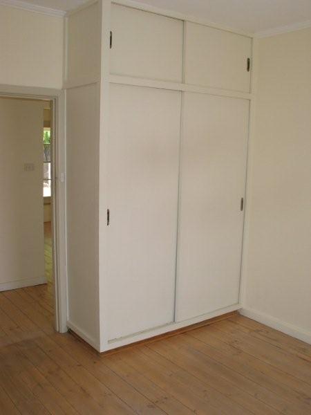 LOVE THE HOUSE AND LOVE THE SHEDS... Picture