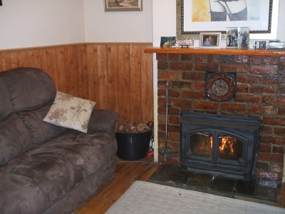 Cosy, Comfortable and Fully Furnished Picture