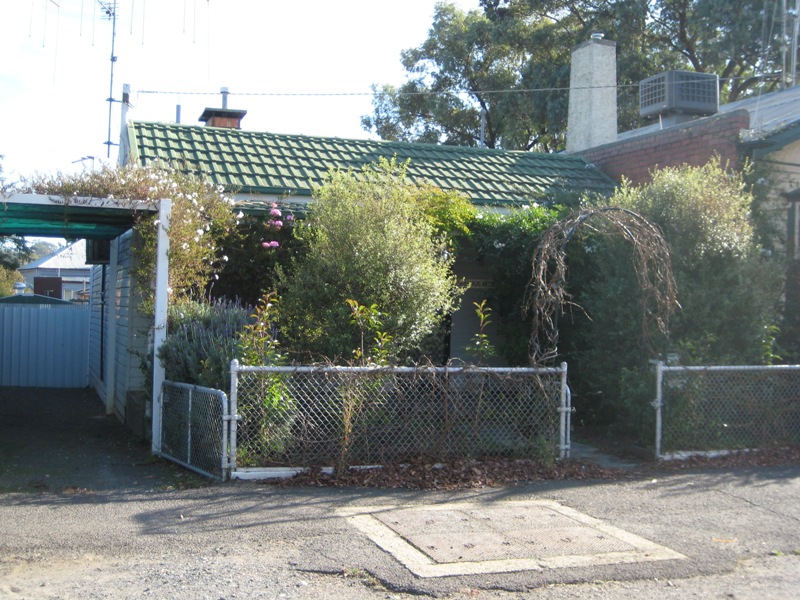 Quaint Cottage Picture