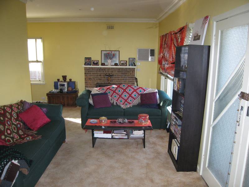 FIRST HOME BUYERS OR INVESTORS Picture 3