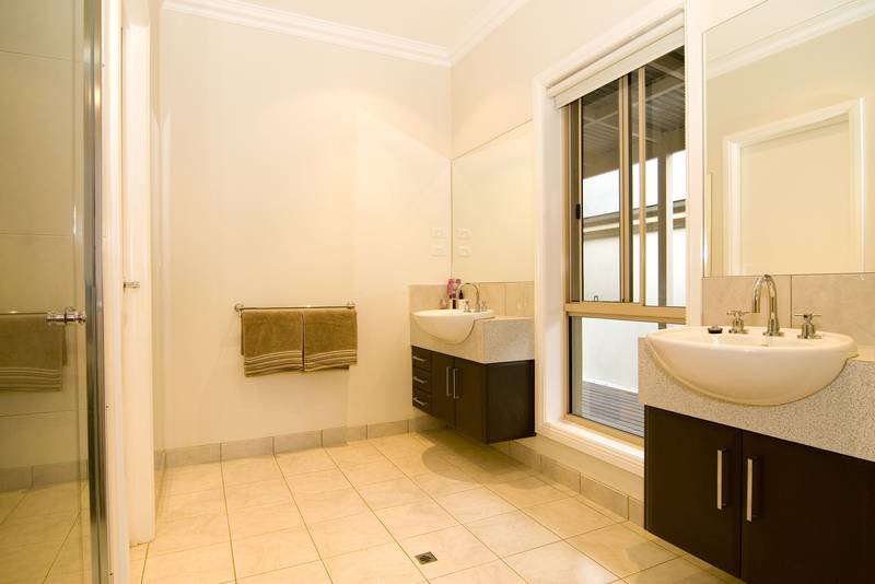 YOUR PRIVATE SANCTUARY AWAITS Picture 3