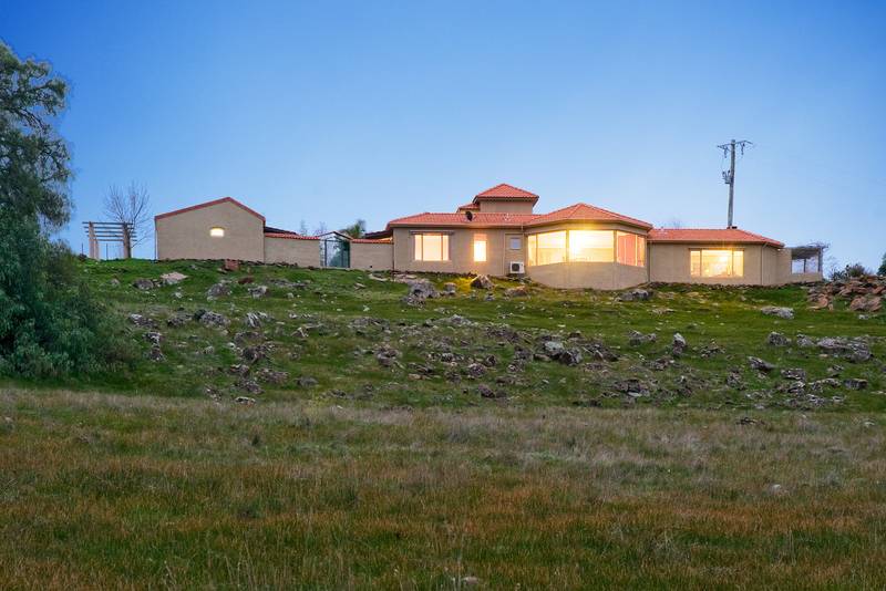 UNDER THE TUSCAN SUN Picture 2