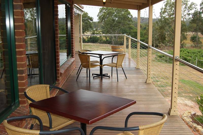 LYNNEVALE ESTATE Picture 3