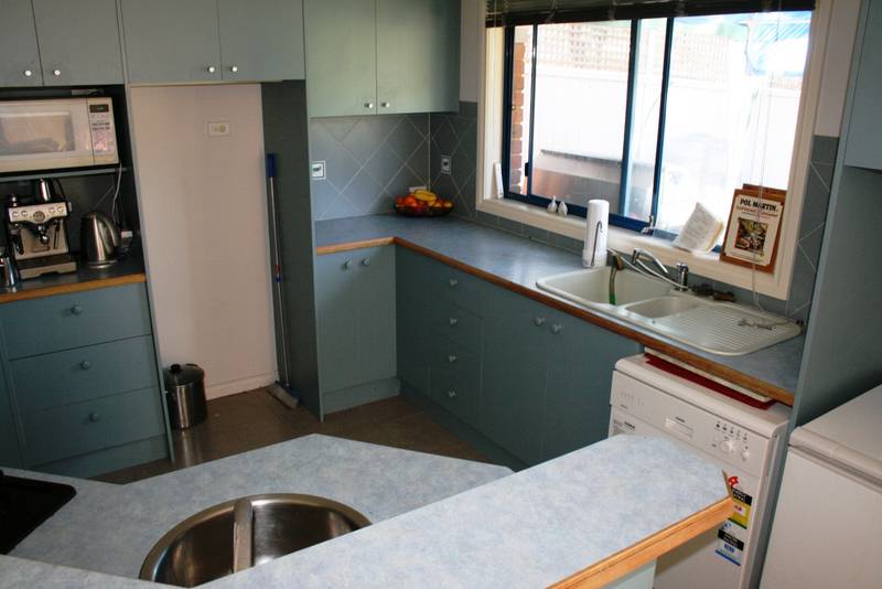 ONE FOR THE FAMILY Picture 3