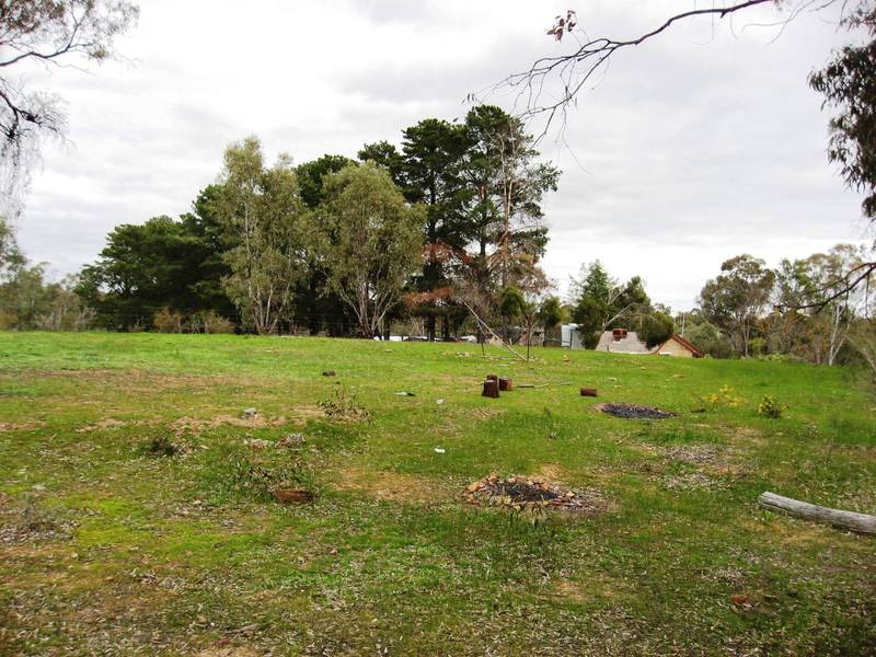 Kangaroo Flat Land Picture 3