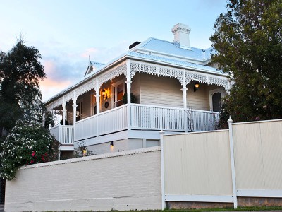 Fully Furnished Stately Victorian Home Picture