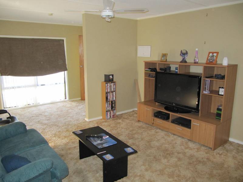 FIRST HOME BUYERS OR INVESTORS Picture 2