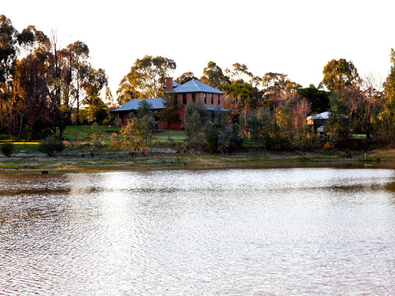 GRESMERE PARK Picture 2