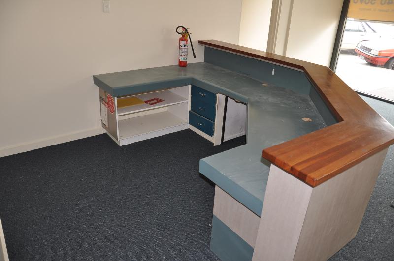 CENTRAL OFFICE SPACE Picture 2