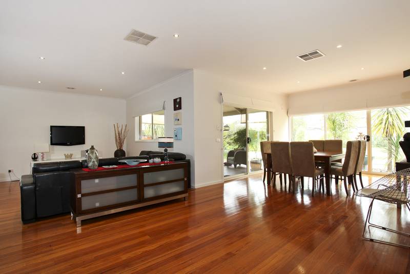 LIGHT, BRIGHT AND SPACIOUS Picture 2