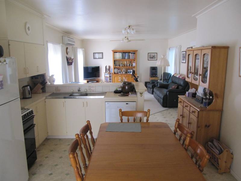 NEAT AS A PIN Picture 2