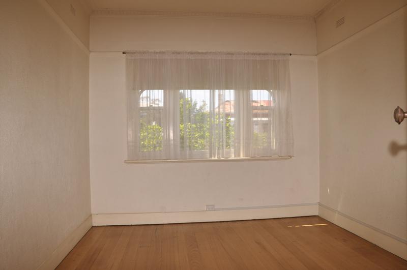 CLOSE TO CBD Picture 2