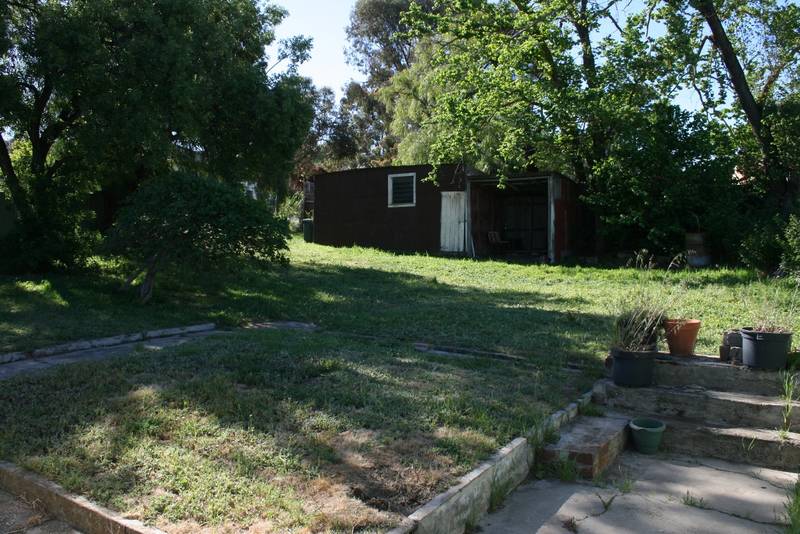 RENOVATE & DEVELOP Picture 2