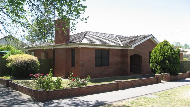 PRIME INNER CITY LOCATION Picture 1