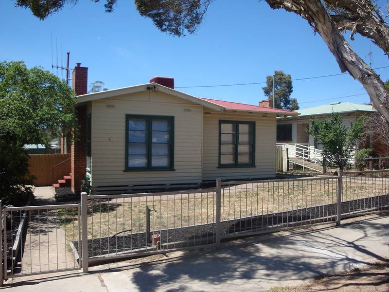 INVESTORS OR FIRST HOME BUYERS Picture 1