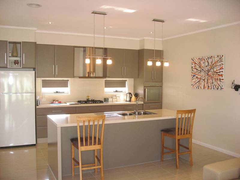 MODERN CONTEMPORARY
(JUNORTOUN) Picture 3