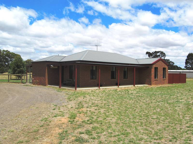 RURAL LIFESTYLE - GROWTH CORRIDOR Picture 1