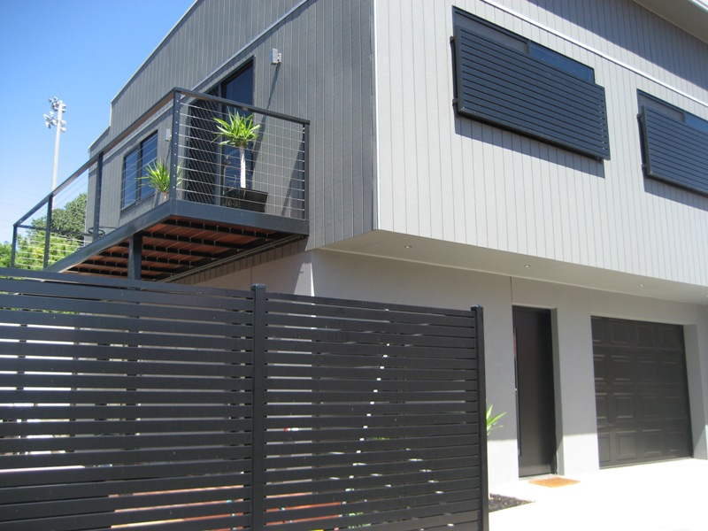 Fully Furnished - Beautiful Two Storey Townhouse Picture 2