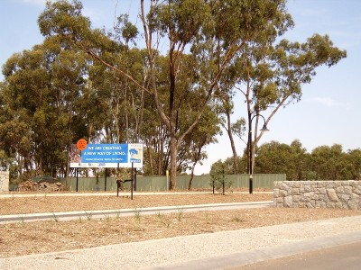 JUNORTOUN LAND Picture JUNORTOUN LAND Picture