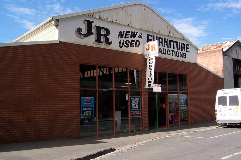 "WELL ESTABLISHED
BUSINESS" Picture 1