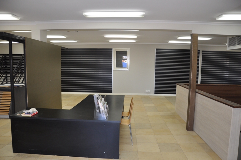 INNER CITY OFFICE ACCOMMODATION Picture 3