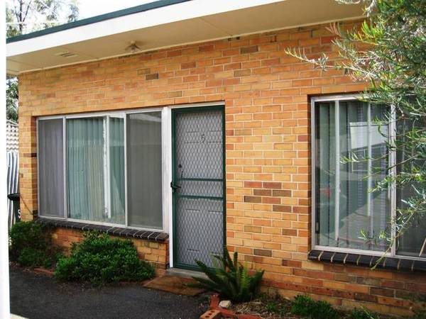 Centrally Located Picture 1