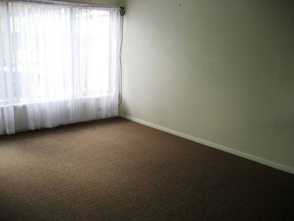 Centrally Located Picture 3