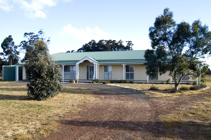 MAGNIFICENT LIFESTYLE RETREAT Picture 2