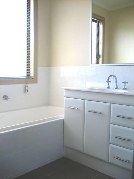 Brand New, two storey Picture 3