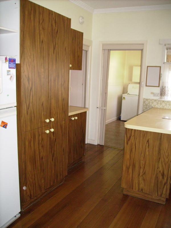 In the Heart of Town Picture 3