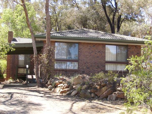 Quiet and Popular Area Picture 2