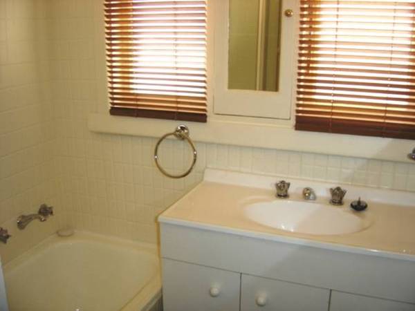 Outlook to Die For Picture 3