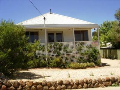 Outlook to Die For Picture