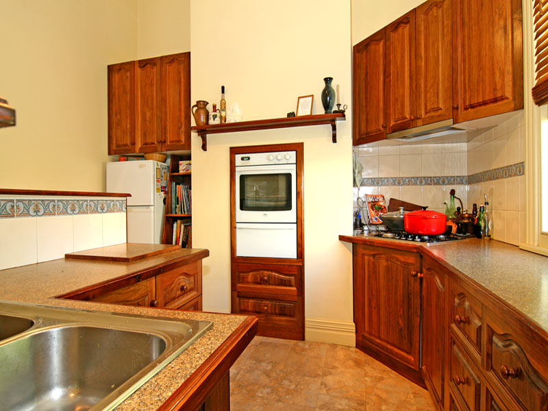 A Timeless Beauty Picture 2