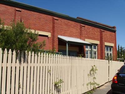Terraced Townhouse Picture Terraced Townhouse Picture