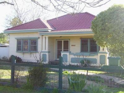 Lovely Renovated Weatherboard Home Picture Lovely Renovated Weatherboard Home Picture