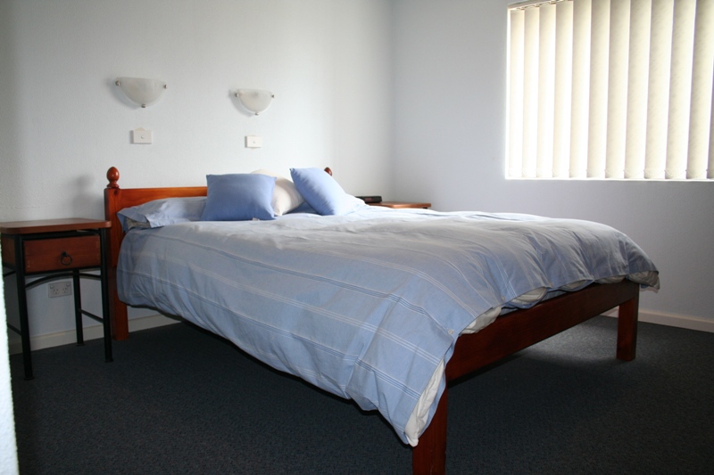 FULLY FURNISHED TWO BEDROOM UNIT. Picture