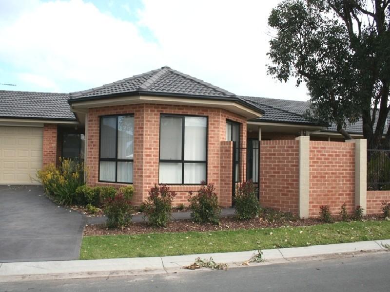 Brand New, Finest Fixtures & Fittings - It's a Gem Picture 1