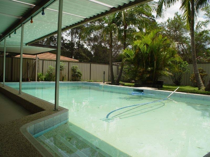 COOL BY THE POOL OR SPLASH IN THE SPA!! Picture 3