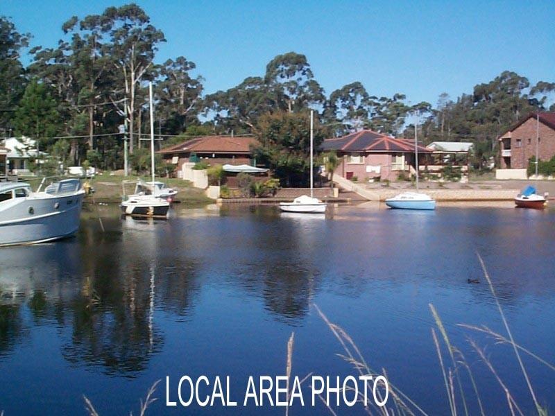 TRANQUIL SURROUNDINGS Picture 2
