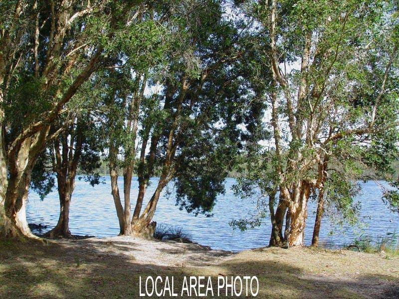 TRANQUIL SURROUNDINGS Picture 3