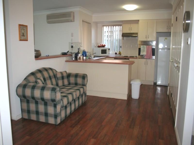 WATERFRONT PROPERTY AT BARGAIN PRICE Picture 2