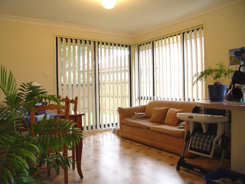 GREAT LOCATION, GREAT INVESTMENT! Picture 2