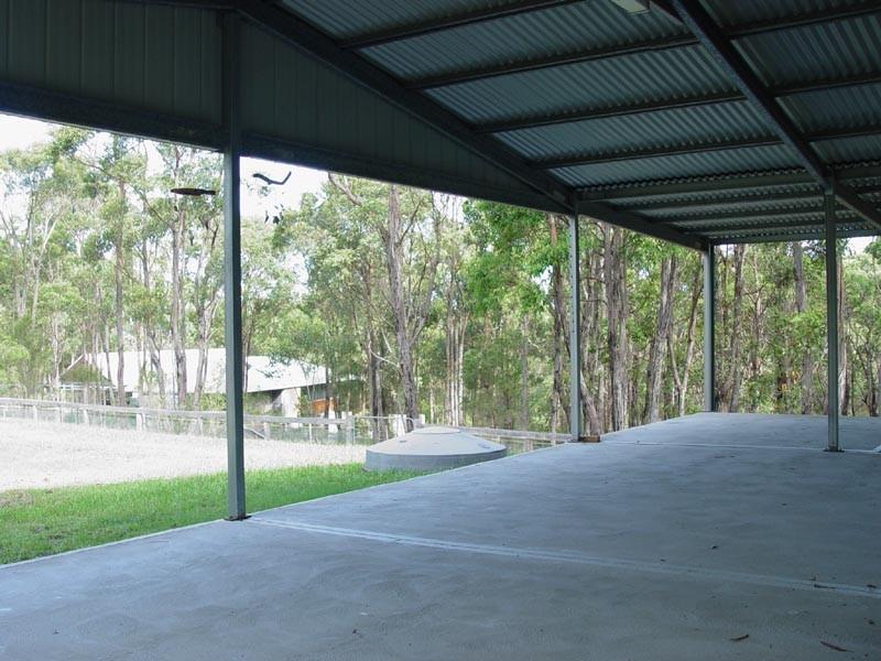 RURAL RETREAT NEAR THE BEACH Picture 2